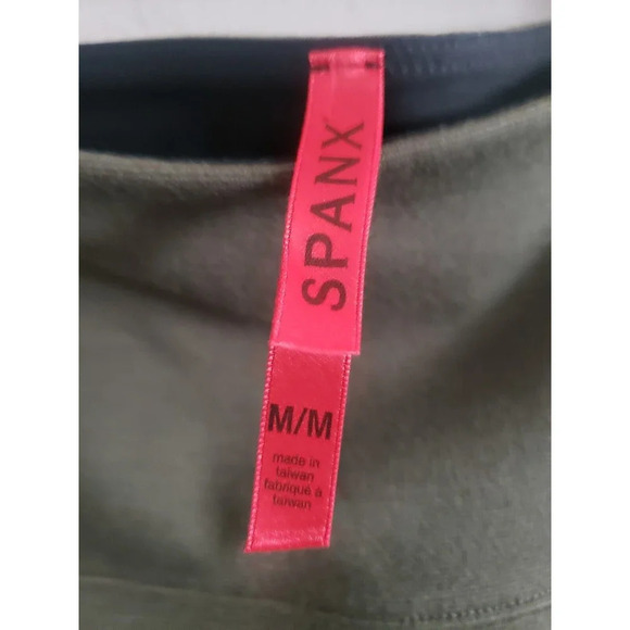 Spanx Leggings Women's Medium Olive Green Textured Panel Athliesure NWT - Picture 5 of 11